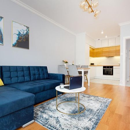 Apartament Dom Przy Okrzei By Renters Prestige Warschau Buitenkant foto
